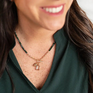Forest Lisa Necklace #VLJ6486-GRN - Pendant/Charm Necklace