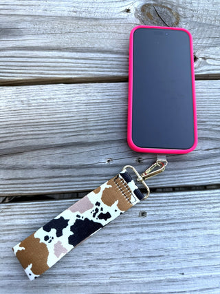 Herd That on the Go Phone Wristlet #CPACK-COW23 - Phonecase Strap