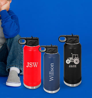 Water Bottle with Wreath Single Initial Design