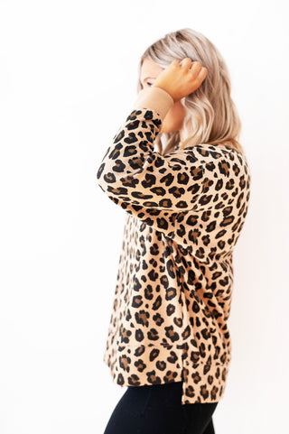Wild Side Leopard Kenzie Pullover MA80VL-LPRD - Sweatshirt - Women’s